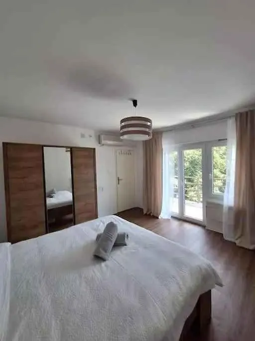 Holiday Home In Drivenik 51786